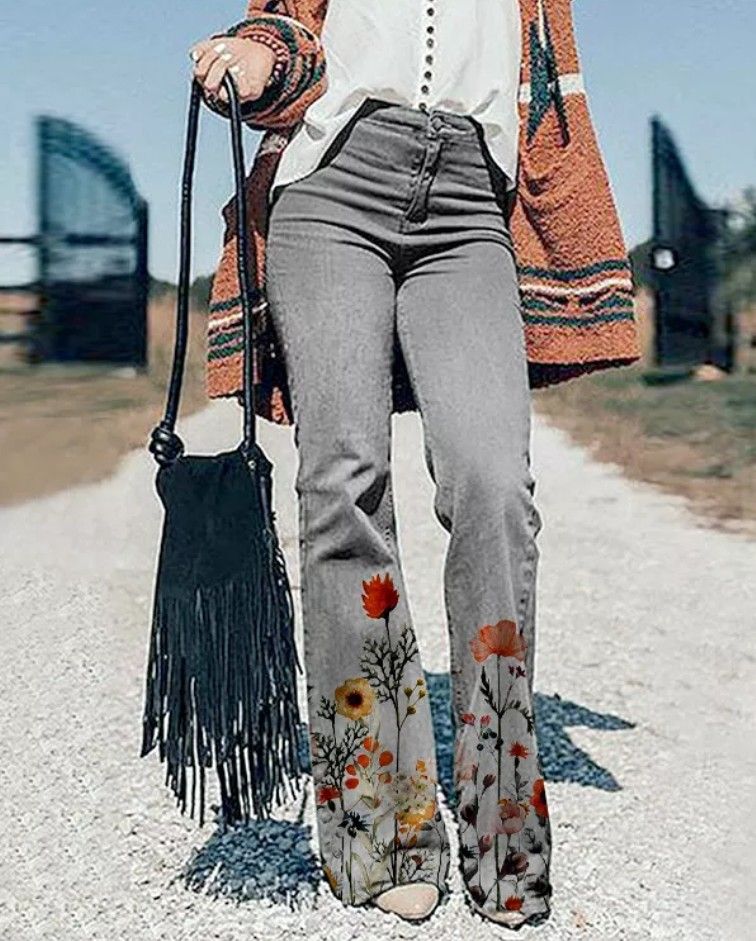 Didelio dydžio moteriškų drabužių laisvalaikio kelnės_voghion.com