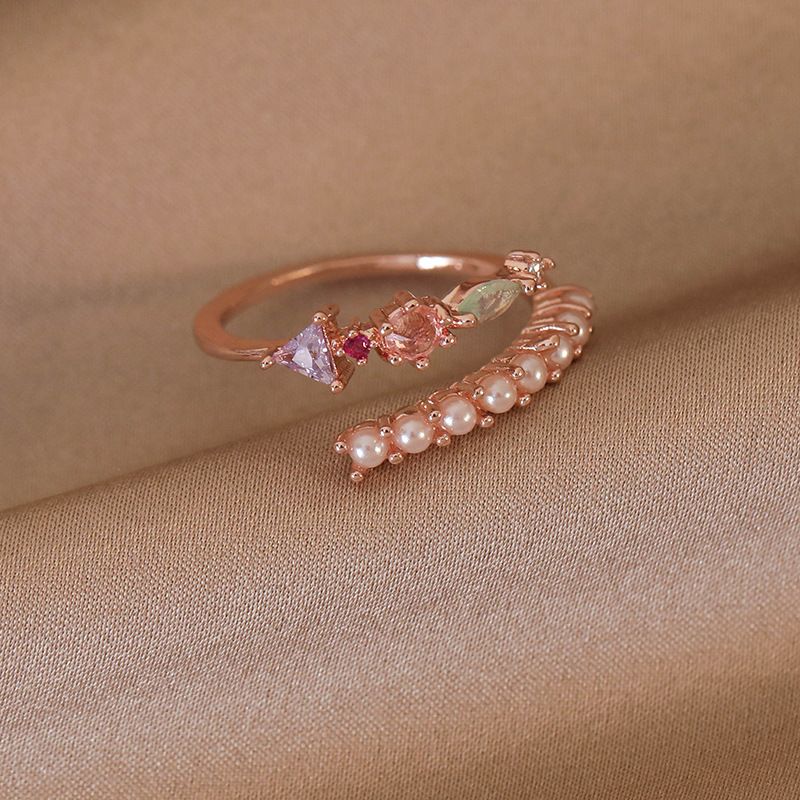 Anello alla moda nuovo semplice tutto-fiammifero anello perla fiore zircone apertura irregolare design anello regolabile_voghion.com
