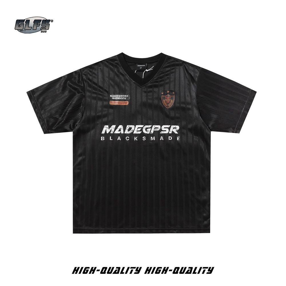 Herrenbekleidung Sommer Erfrischende Sport Alte Weiße Buchstaben Kurze Ärmel Street Dance Sport Lose V-Ausschnitt T-Shirt Micro Badge_voghion.com