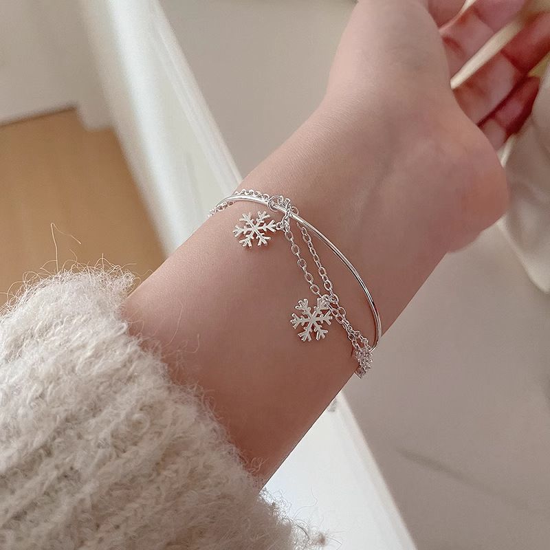 High-Value Versatile Double-Layer Snowflake Bracelet For Women, Exquisite Ins Niche Design, High-End Bracelet, Stackable_voghion.com