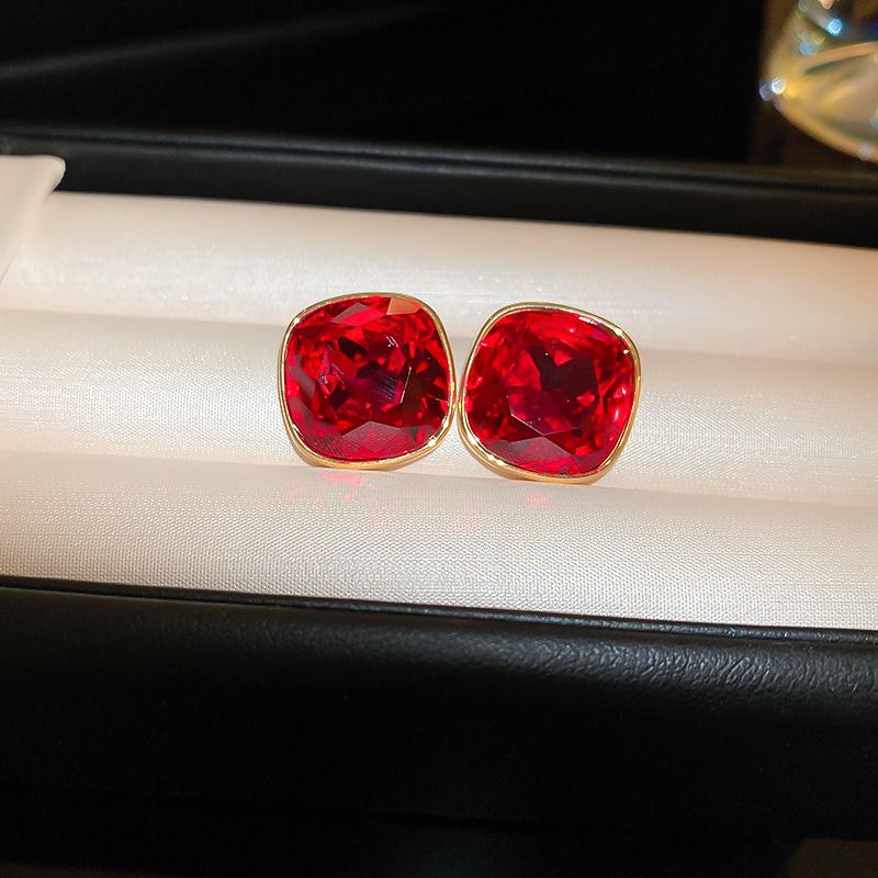 Orecchini retrò vintage, moda, gioielli versatili per le orecchie, accessori di alta gamma, personalizzazione all'ingrosso._voghion.com