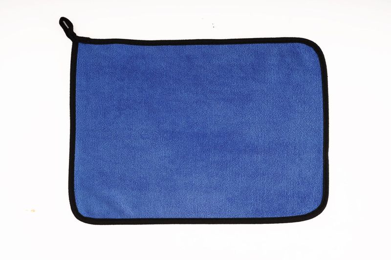 Asciugamano per auto in pile di corallo assorbente addensato per lavaggio auto, panno per la pulizia domestica ad alta densità bicolore e bifacciale_voghion.com