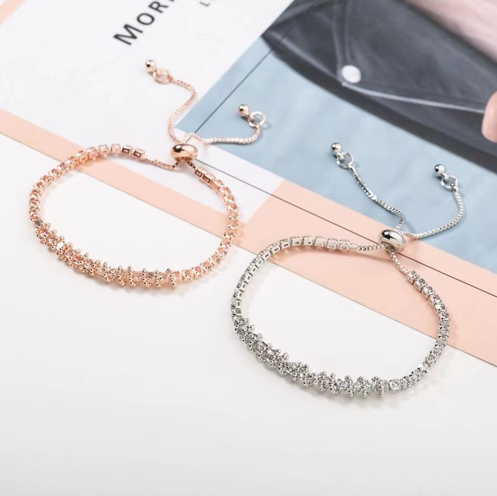 Braccialetto regolabile con perline rotonde, semplice ed elegante, con catena a griffe e strass, stile coreano_voghion.com