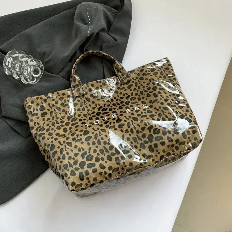 Fashion PVC Reusable Shopping Vintage Leopard Womens Large Capacity Waterproof Handbag Tote Beach Bag Travel 241115_voghion.com