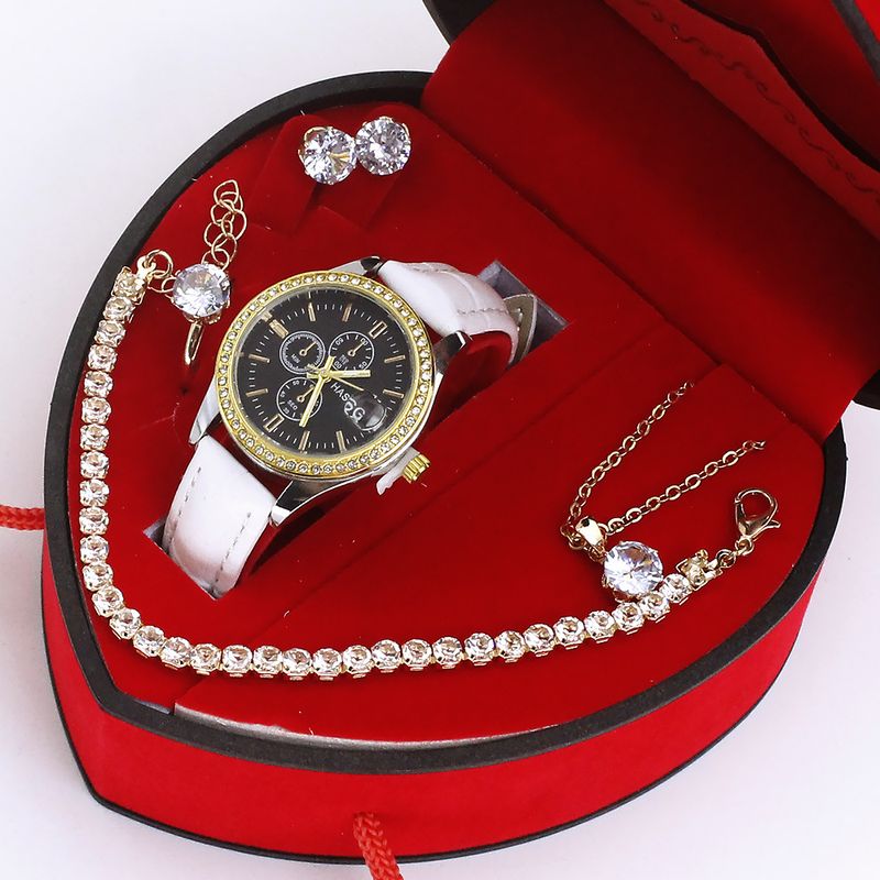 Watch Gift Set Women's Watch Jewelry Love Gift Box Set Women's Quartz Watch Women Wrist Watch Fashion And Exquisiteness_voghion.com