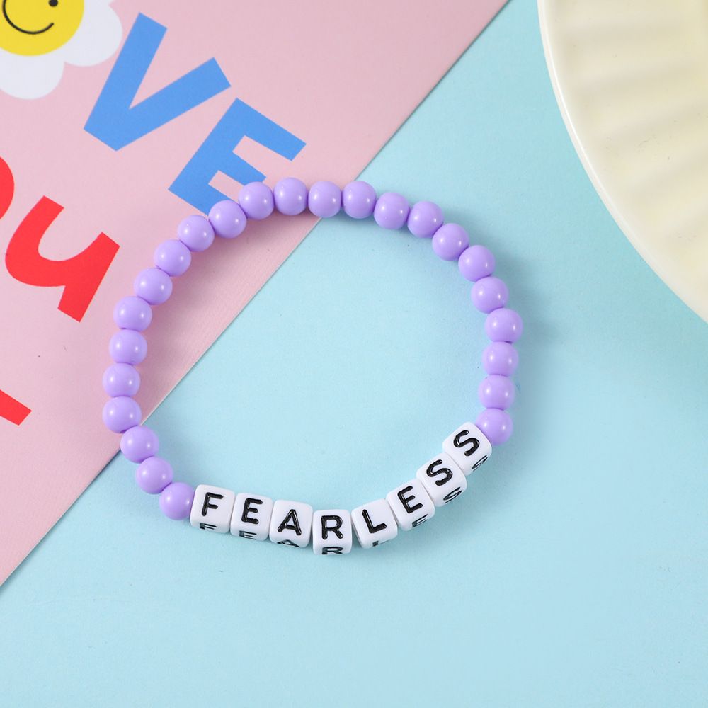 Taylor Rainbow Letter Mixed Color Women's Acrylic Bead Bracelet Handmade_voghion.com