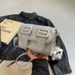 Kleine quadratische Tasche für Damen, strukturierte Modekette, Schultertasche, Umhängetasche_voghion.com