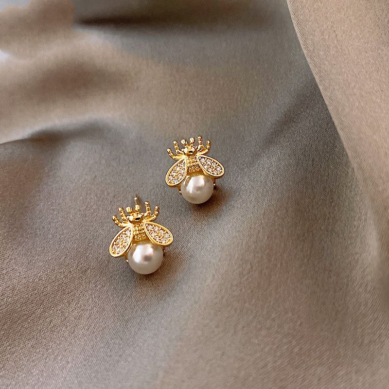 Koreanischen Stil Honig Biene Perle Stud Ohrringe Für Frauen Exquisite Kleine Elegante Ohrring Damen Hochzeit Geburtstag Schmuck Geschenke_voghion.com