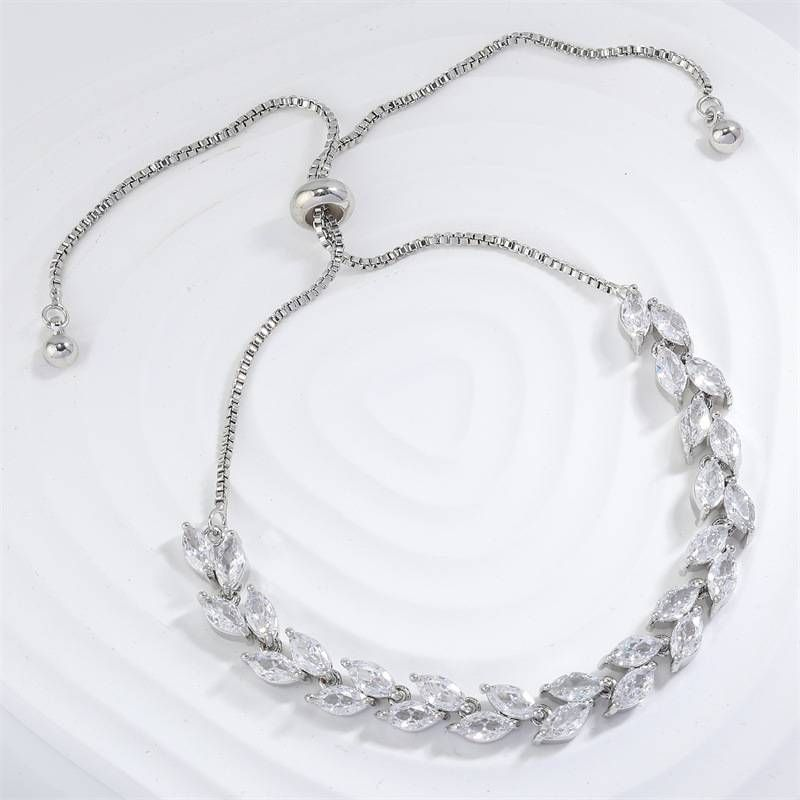 Pull Out Bracelet For Women, Simple Fashionable, Horse Eye Zircon Hand Jewelry, Creative And Versatile_voghion.com