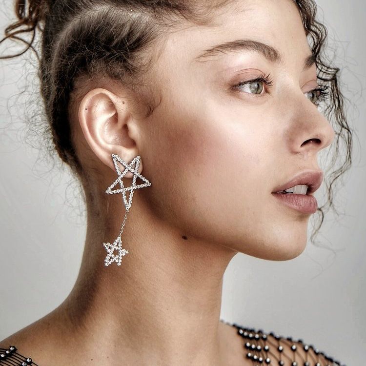 Orecchini Super Flash Party con stella piena di diamanti, semplici orecchini pendenti a forma di stella a cinque punte con faccia modificata_voghion.com