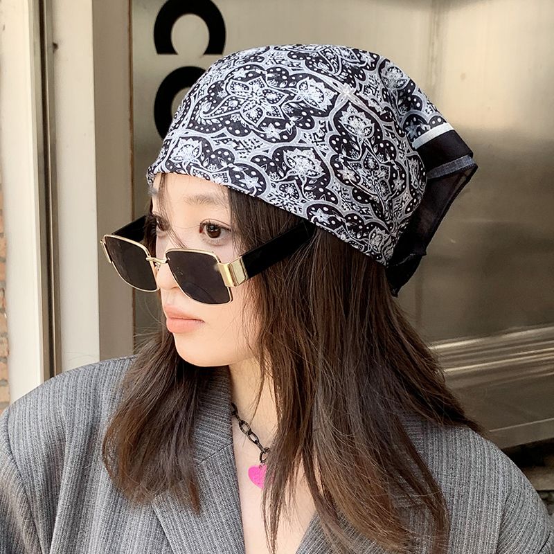 Bedruckter dünner kleiner quadratischer Baumwoll-Leinen-Seidenschal Koreanische Version modischer vielseitiger Hip-Hop-Street-Dance-Kopftuch_voghion.com