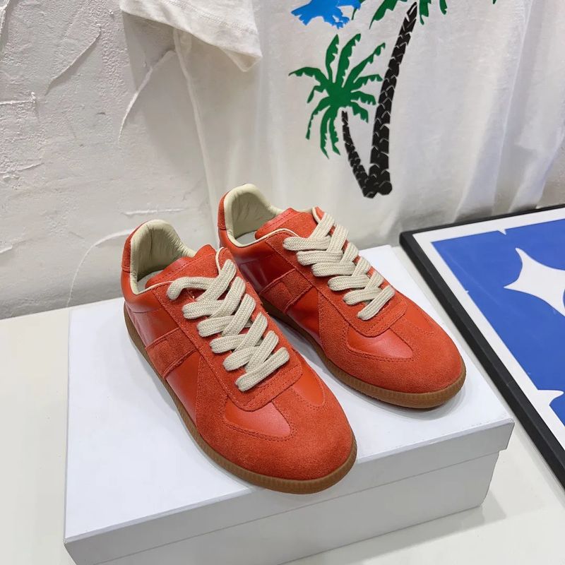 Top Version 2025 New German Training Shoes Unisex Classic Versatile Simple Genuine Leather Casual Sneakers Couple_voghion.com