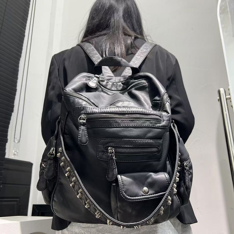 Women's Fashion Y2K Spicy Washed Retro Rivet Backpack_voghion.com