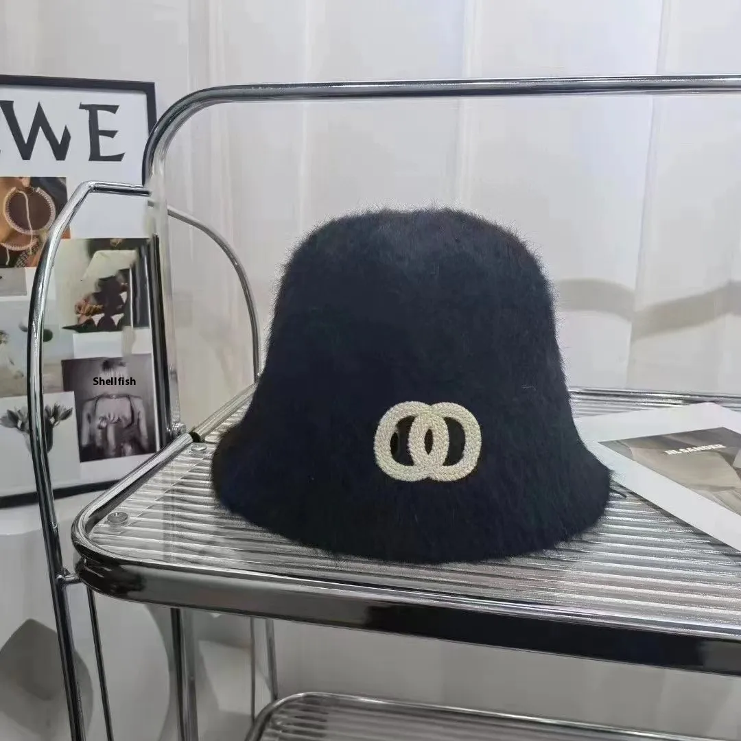 23 pêcheurs en peluche double C tendance pour femmes en automne et en hiver, version coréenne, anti-fourrure de lapin, seau d'eau chaude_voghion.com