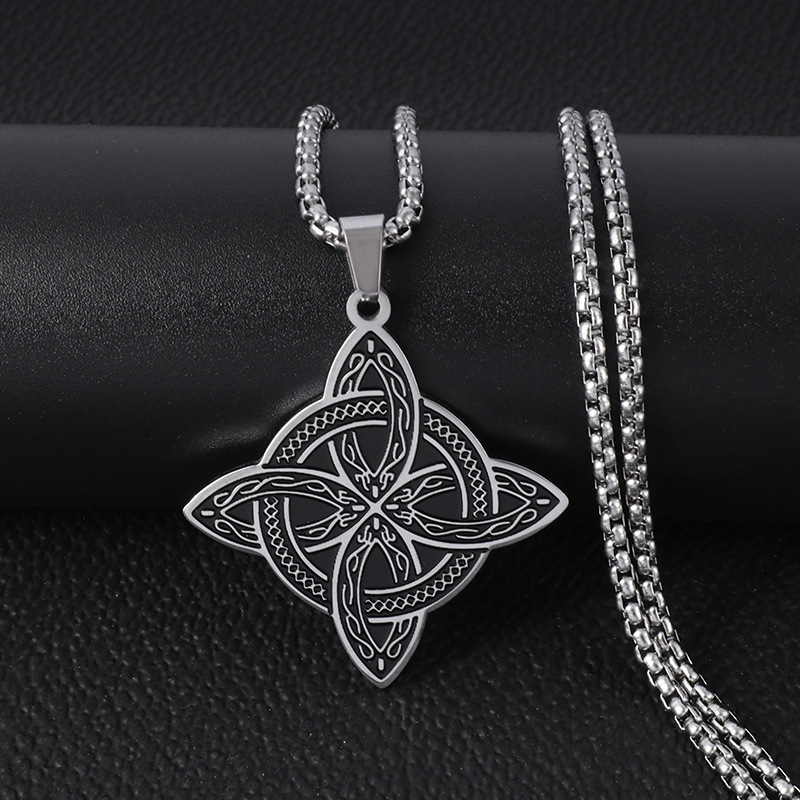 Collana slava in acciaio inossidabile con ciondolo a forma di nodo celtico irlandese vichingo da uomo Teu_voghion.com