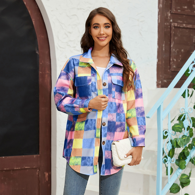 Cappotto a maniche lunghe con risvolto moda casual abbinato in tweed da donna_voghion.com
