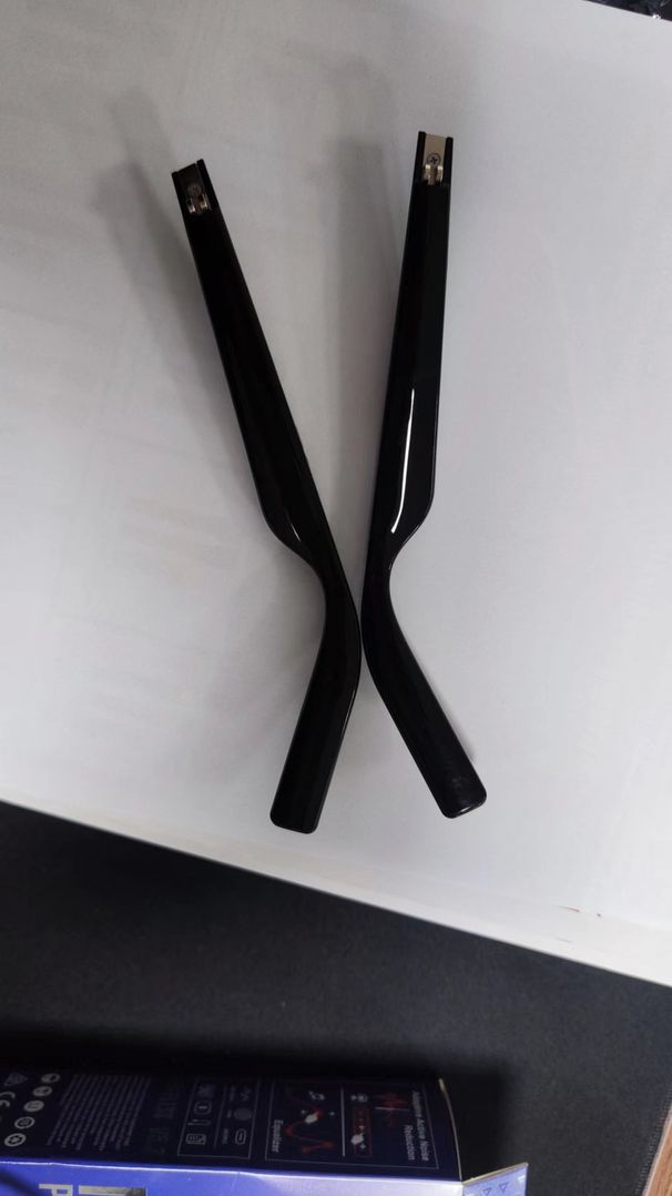 2023 Nova inteligentna sončna očala z okvirjem proti modri svetlobi, glasbenimi klicami in Bluetooth očali_voghion.com