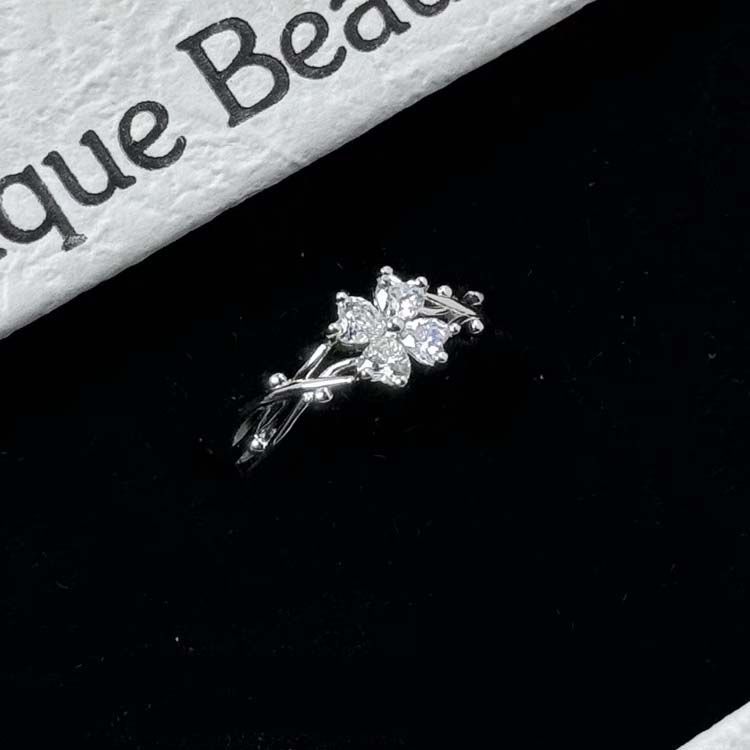 Four-leaf Clover Ring With Diamonds, High-end Feel, Cou Rings For Men Women, Minimalist Adjustable, Versatile And_voghion.com