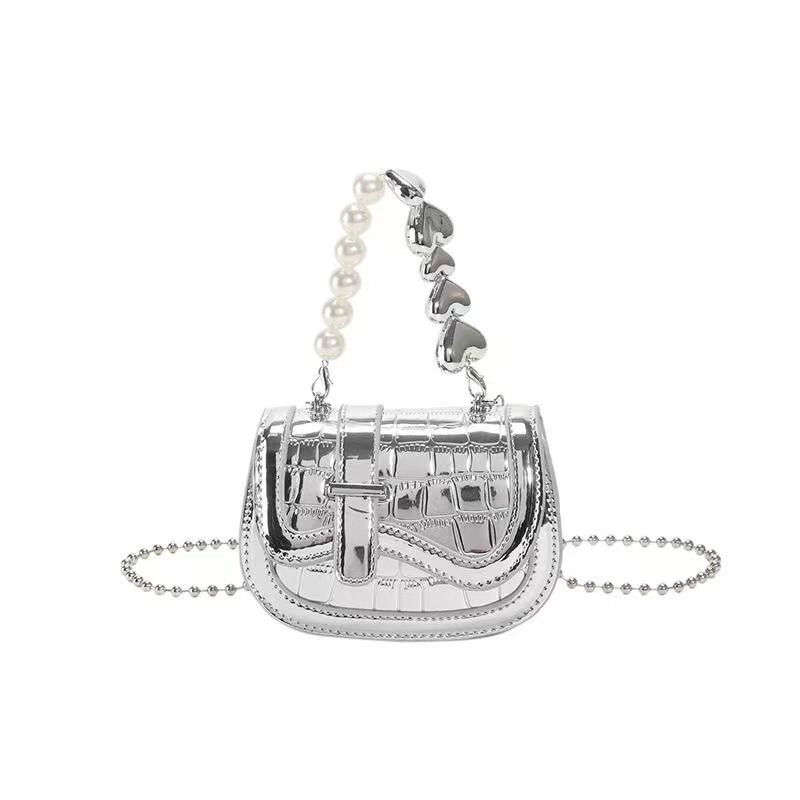 Sensazione estiva di nicchia texture catena a mano borsa a tracolla mini perla argento a tracolla per ragazze nuovo modello 2024_voghion.com