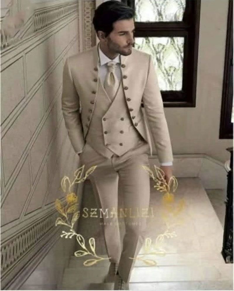 Ropa de hombre Traje de padrino de boda extra gordo Traje de banquete de esmoquin casual de tres piezas traje de hombre_voghion.com