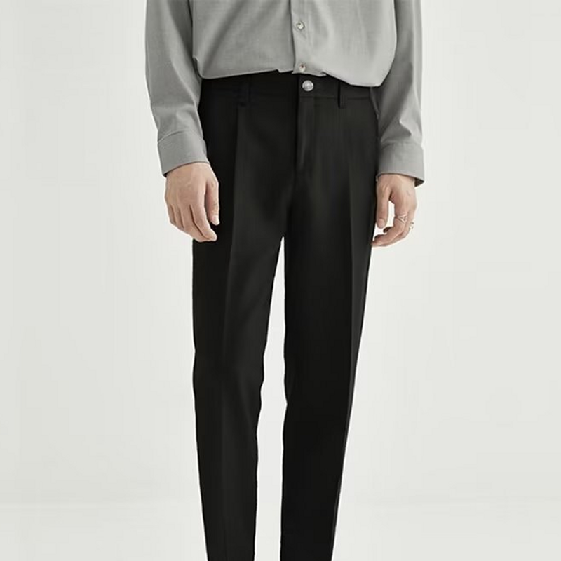 Herrenbekleidung Frühlings- und Sommerhose im Drape-Design Herren-Neun-Punkt-Hose Gerade, lockere Hose Leichte Business-Drape-Freizeithose für Herren_voghion.com