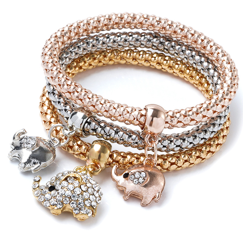 Bracciale elastico a forma di mais popcorn in lega a tre colori con ciondolo a forma di elefante intarsiato, per donna_voghion.com