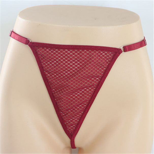 Biancheria intima con ciondolo con lettera in strass e catena perizoma con catena in vita_voghion.com