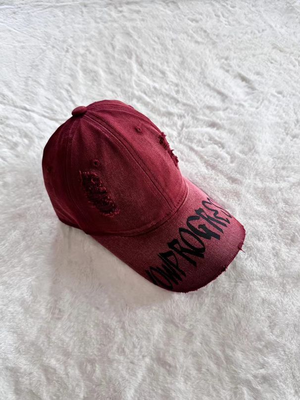 New Style Cool Fashion Duckbill Cap Men And Women's Hat Brim Letter Brushed Hole Commuting Simple Personality Summer Baseball Cap_voghion.com