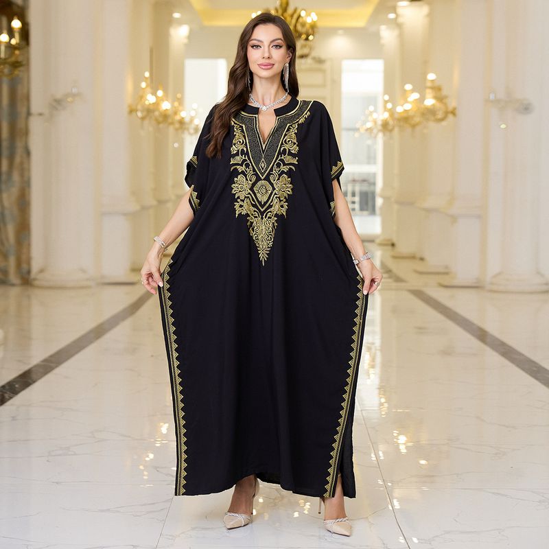 Robe de plage en coton brodée dorée pour femme_voghion.com