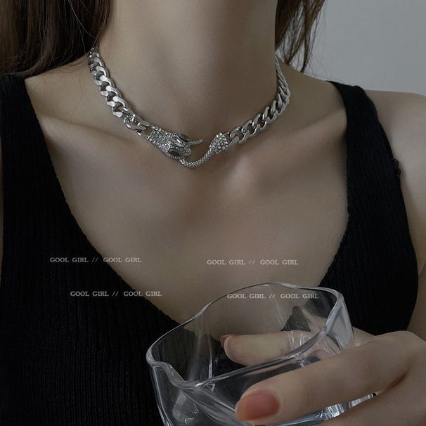 Muse Goddess Medusa, Spirit Snake, Cuban Snake Necklace, Instagram, Snakes and Scorpions, Spicy Girl Style, Collar Chain_voghion.com