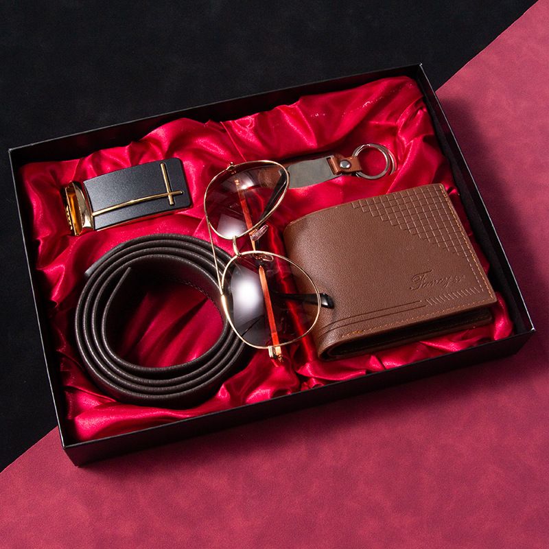 Regalo per la festa del papà Portafoglio da uomo Cintura Occhiali da sole Regalo di San Valentino per il marito Set da lavoro_voghion.com
