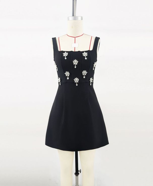 Elegant Rhinestone-Embellished Bandage Party Dress For Women - Stretchy A-Line Mini Dress With Square Neckline & High Waist - Perfect For Graduation_voghion.com