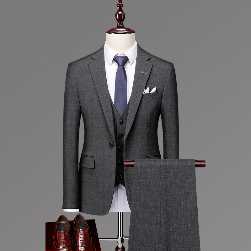 Ein dreiteiliges Set: Slim Fit Business-Bankettmantel für Herren, Weste, Hose, Hochzeitskleid, karierter Anzug_voghion.com