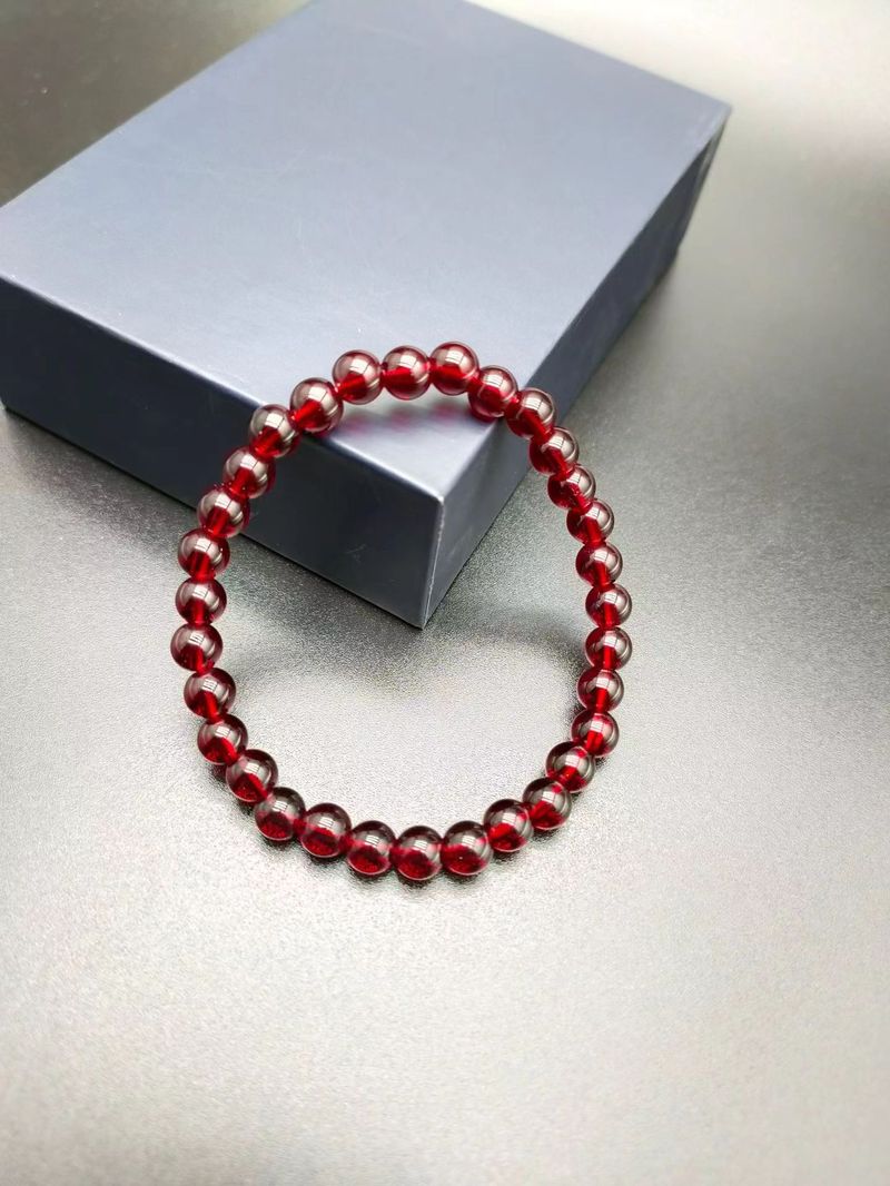 Wine Red 6mm Imitation Wrapped in Three Circles for Women's Pomegranate Bracelet Live Activity_voghion.com
