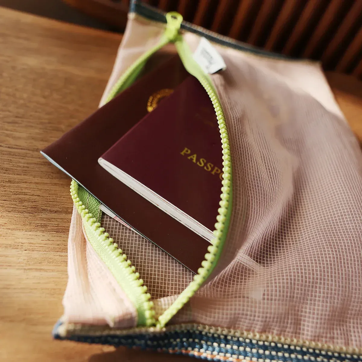 Translucent Mesh Nylon ID Travel Ticket Data Line Pen Storage Portable Thin Foldable Cosmetic Bag Pencil Case 250414_voghion.com