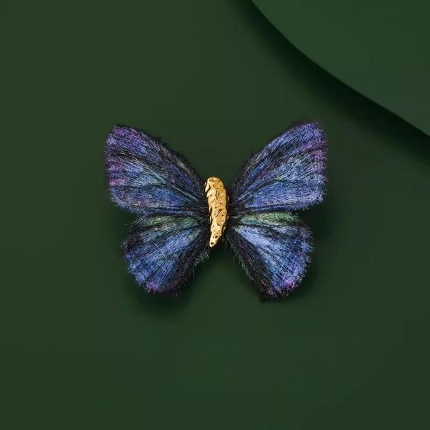 Retro vlinder broche High-end dames licht geleidelijke verandering borduurwerk vlinder broche prachtige luxe pak accessoires pin_voghion.com