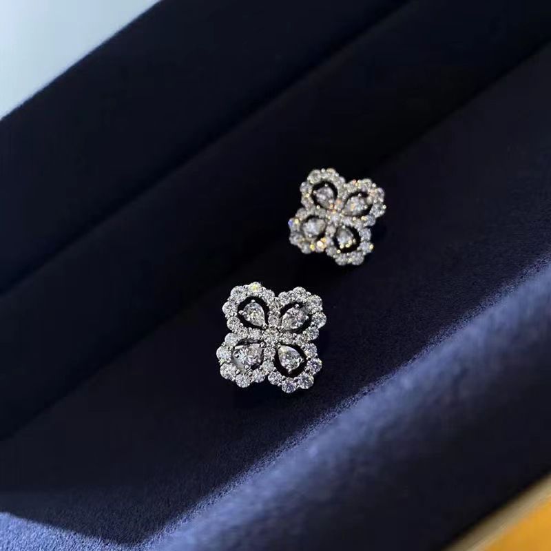 Orecchini in acciaio al titanio di design Hailanbao Quadrifoglio Orecchini di lusso Piccole persone piene di orecchini di diamanti Ragazza del tesoro colorata_voghion.com