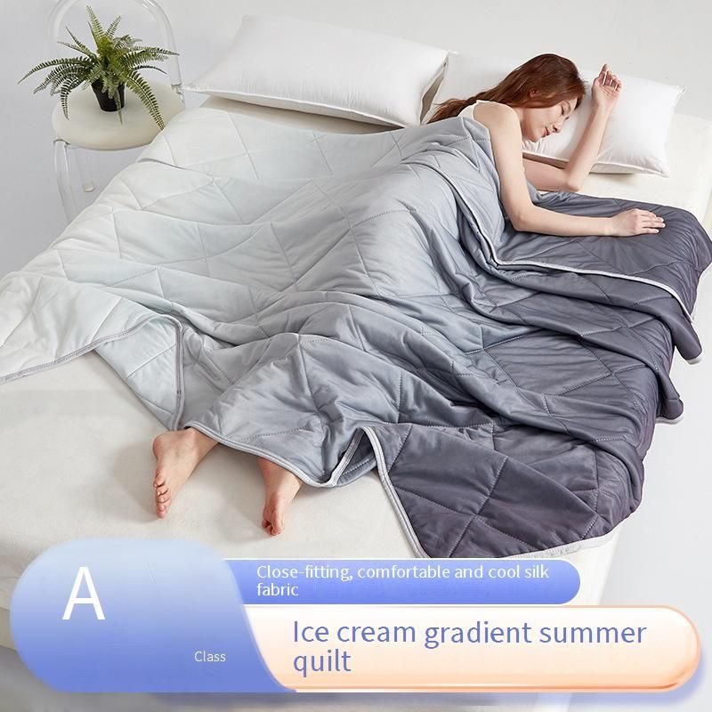Class A Cooling Silk Summer Blanket - Machine Washable Lightweight Air-Conditioning Comforter For Single & Double Bed Breathable & Hypoallergenic_voghion.com