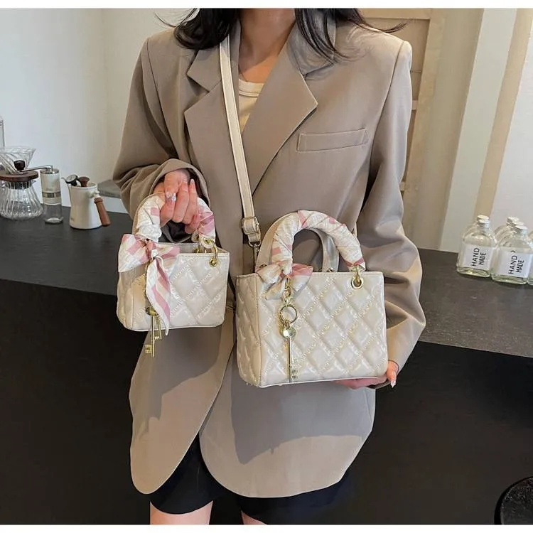 women's bags Princess bag small diamond embroidery handbags shoulder messenger bags_voghion.com