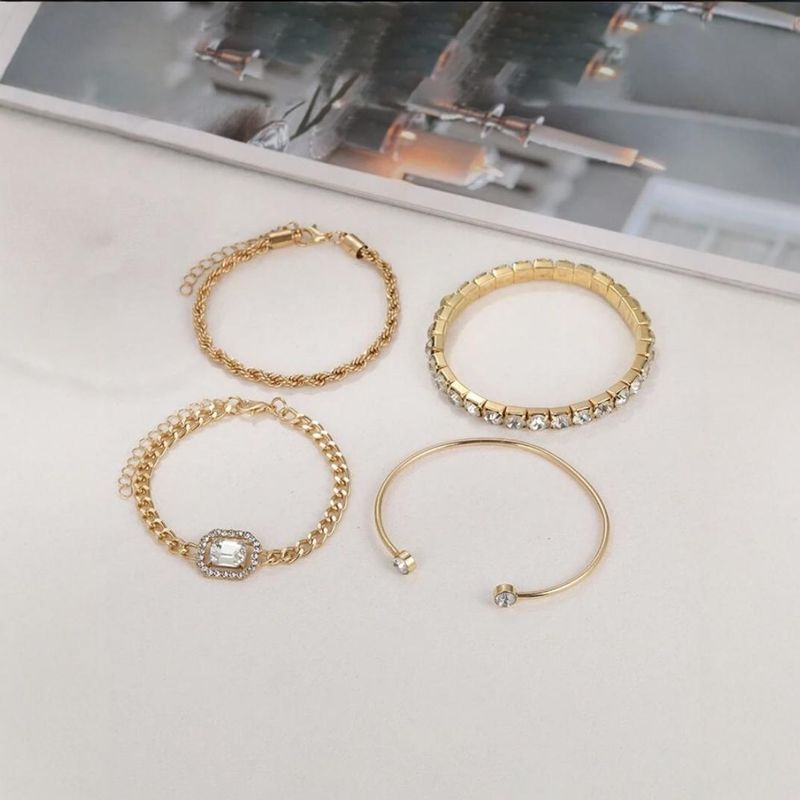 Accessori Personalità Braccialetto Punk Esagerato Intrecciato Set di 4_voghion.com
