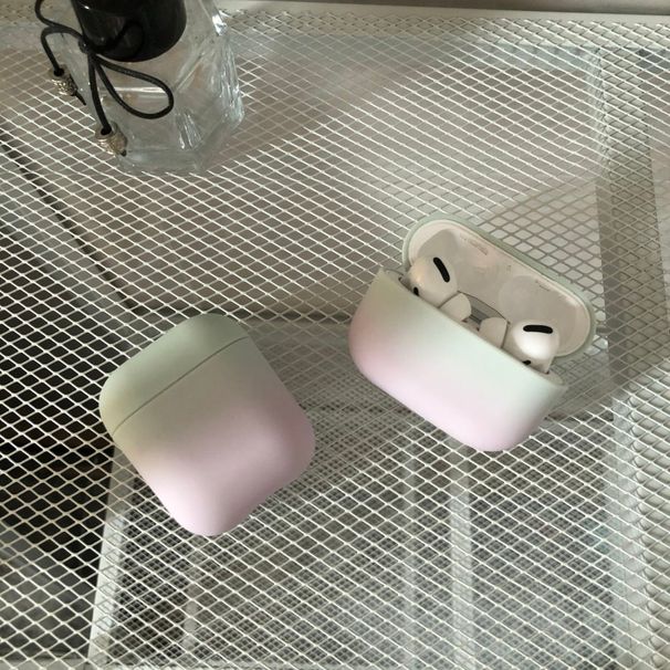 Étui de protection rigide style célébrité à dégradé coloré pour AirPods Pro 2_voghion.com