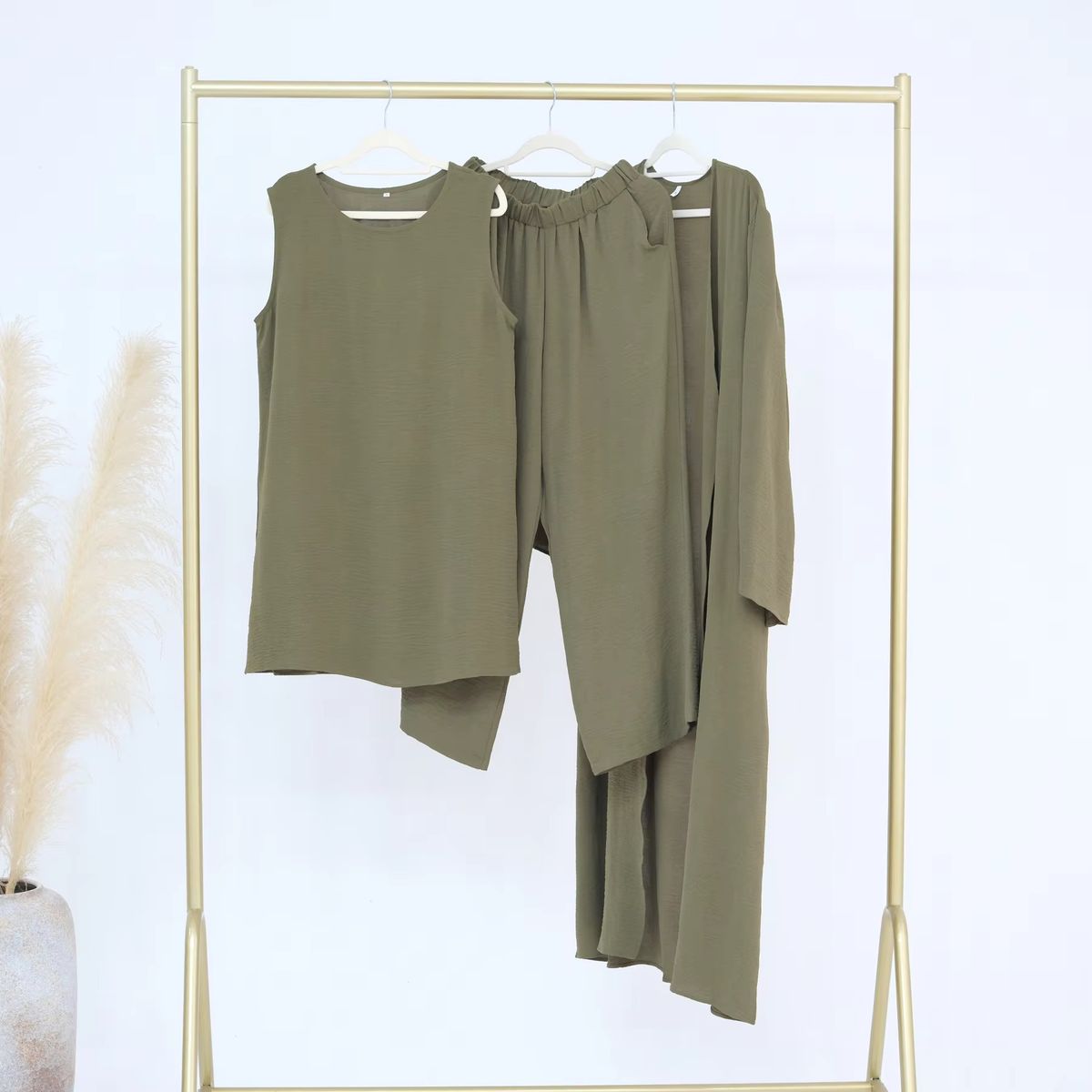 Schlichtes 3-teiliges Abaya-Set – Langärmlige Strickjacke mit offener Vorderseite, Hose mit weitem Bein und Unterkleid (Dunkelbraun/Beige/Marineblau/Schwarz/Grün/Pink)_voghion.com