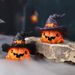 Schedelkaarshouder - Halloween-bureaudecoratie met magische pompoenmanhoed_voghion.com