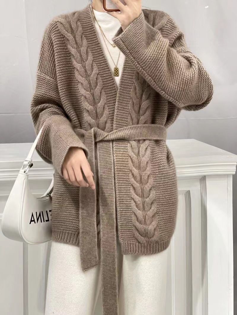 Cardigan da donna in maglia di lana autunno inverno, di media lunghezza, spesso, lavorato a maglia con trecce e dettagli allacciati a spiga di grano_voghion.com