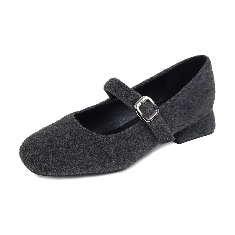 Yixin Da Spring And Autumn High-end Mary Jane Chunky Heel Utdoor Wear Large Size Women's Shoes_voghion.com