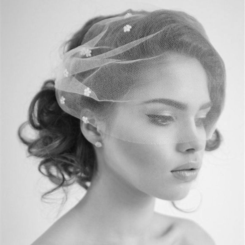 Women's bridal veil, super fairy flower hand-sewn bilateral hair comb veil _voghion.com