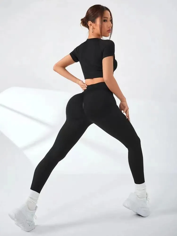 Women's Yoga Wear Tight-fitting Short-sleeved Butt-lifting Trousers Sports Suit Fitness Wear Yoga Wear Suit For Women_voghion.com