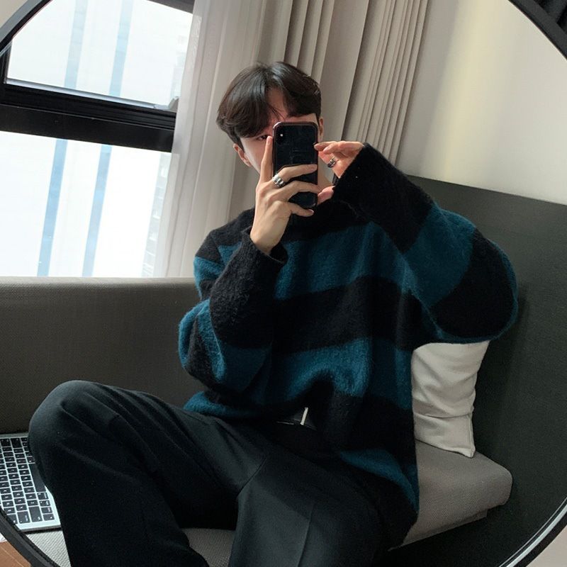 Men's Clothing Crewneck Stitching Design Sense Soft Waxy Sweater New Knitted Sweater Loose Top _voghion.com