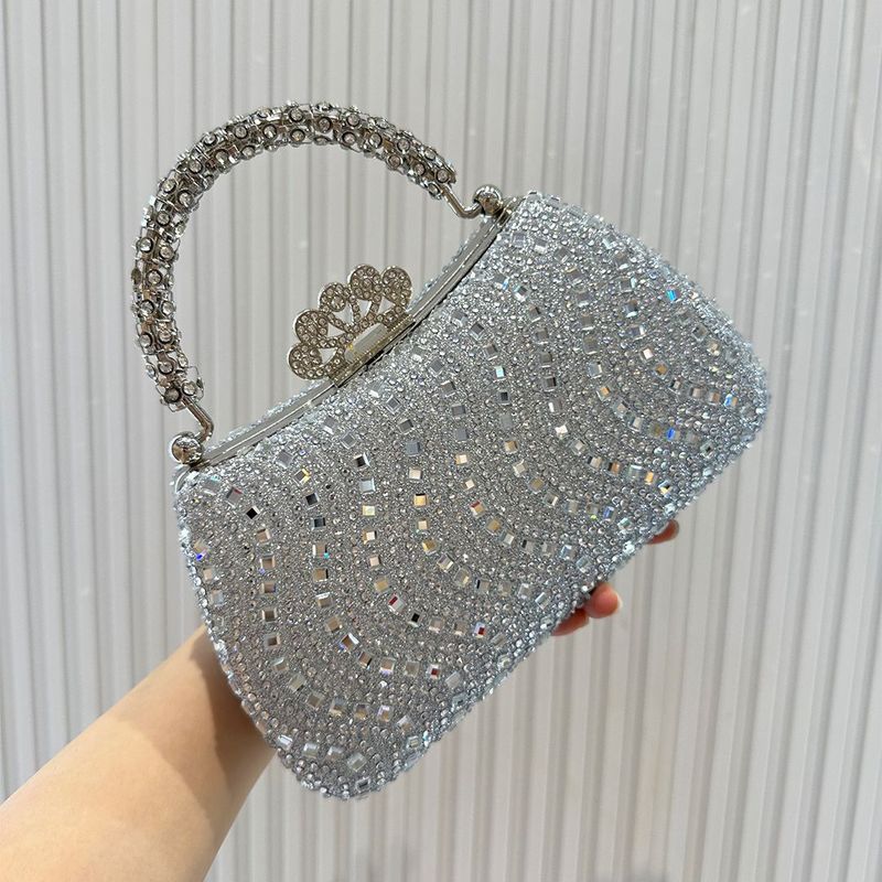 Spænde diamant aftentaske high-end banket taske dame celebrity håndtaske enkelt skulder hånd kæde taske_voghion.com