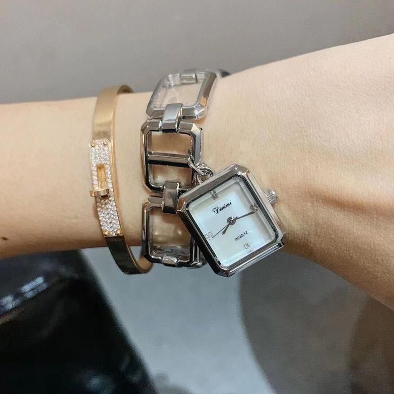 Women's Watches Large Frame Chain Women's Bracelet Watch Fashion Personality Women's Watch Square Fashion Watch_voghion.com
